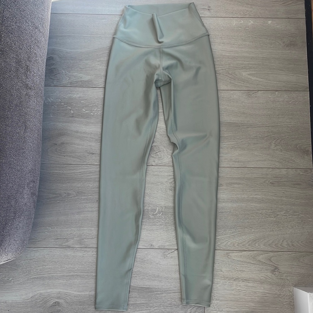 Alo Airlift Leggings